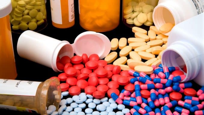 Semnal de alarmă: Lipsesc de pe piață antibioticele pentru copii