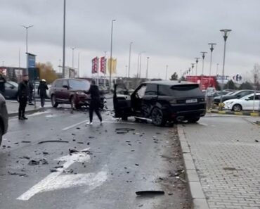 Accident incredibil în parcarea Mall Baneasa: 3 SUV-uri de 300.000 € și un Golf, făcute praf