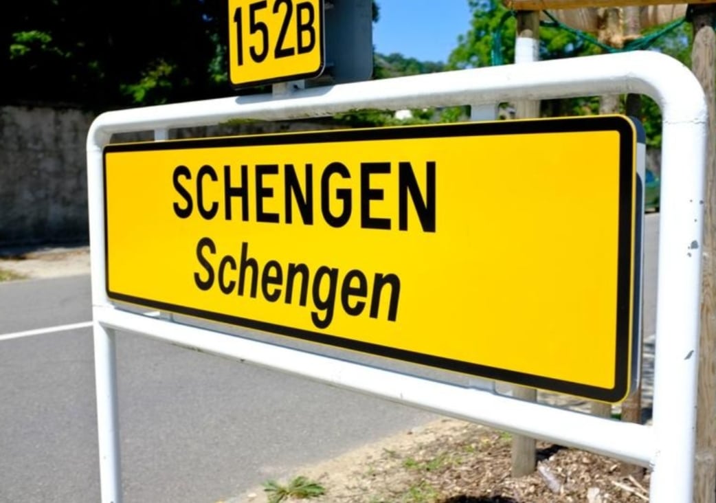 Acuzati de fapte grave de coruptie, suedezii se opun aderării României în Schengen: ‘Sunt deficitele grave în activitatea lor în lupta împotriva corupţiei şi crimei organizate’