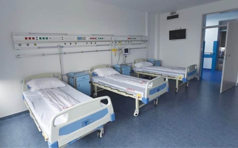 Reguli noi pentru vizitele aparţinătorilor în spitale