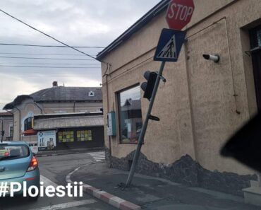 Semafor scos din uz de o saptamana, din cauza unui accident, la intersectia Gheorghe Doja-Transilvaniei