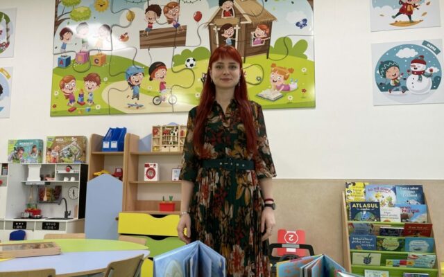 Educatoare la țară: Ce înseamnă să predai în sistem simultan, la grădiniță. Unul din 10 copii români învață în clase amestecate