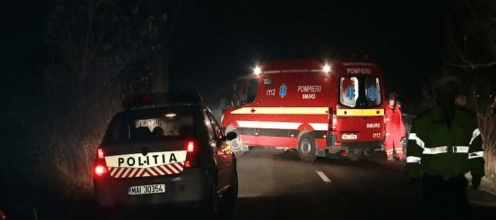 Accident mortal, duminica noapte, in Fulga. Un sofer in varsta de 21 de ani, baut, a intrat cu masina intr-un cap de pod. Pasagerul (18 ani) a murit