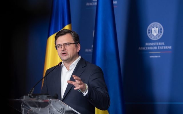 Ministrul ucrainean de Externe acuză Auchan că este „o armă deplină a agresiunii ruse”
