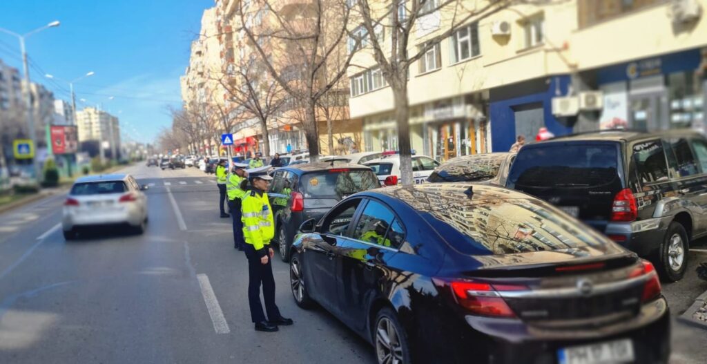Actiune-fulger a Politiei Rutiere, in Ploiesti/ S-au aplicat 50 de sanctiuni in doar 2 ore