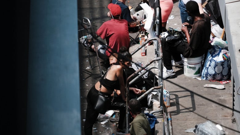 Ce este „tranq”, drogul care îți mănâncă pielea și care a transformat străzi din America în scene din filmele cu zombie