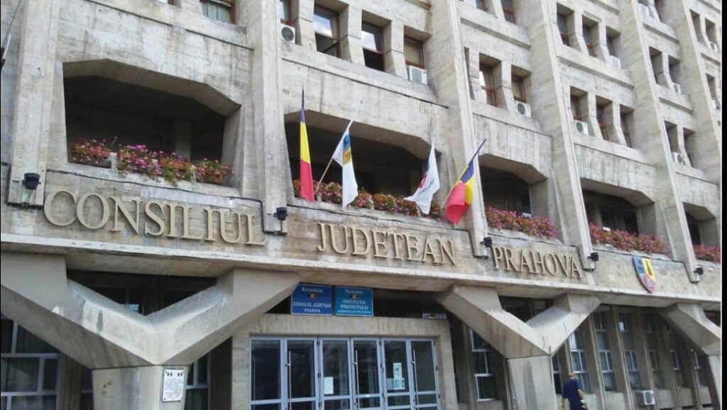 Consiliul Județean Prahova a împărtit 38 milioane de lei primăriilor din județ. Vezi LISTA repartizării banilor