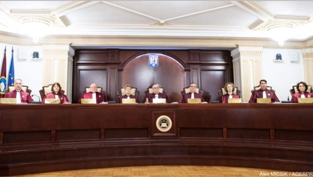 CCR, inca o lectie data DNA pe tema respectarii Constitutiei. Hotararile CCR privind prescriptia trebuie respectate