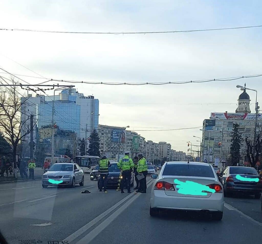 Accident grav in centrul Ploiestiului. Un batran in varsta de 82 de ani a fost lovit de masina