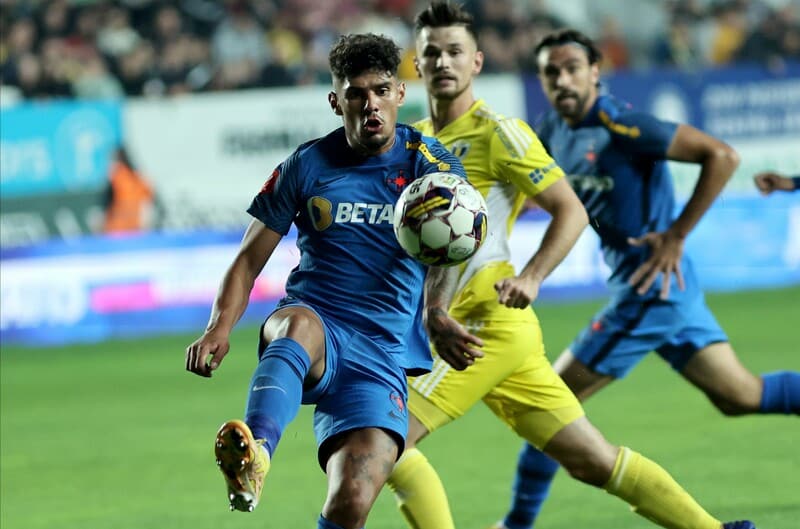 FCSB-Petrolul, duel interesant