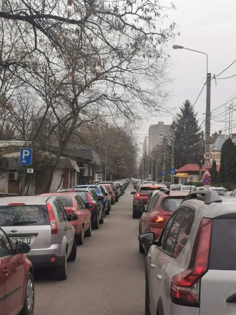 Atentie, soferi! Trafic ingreunat in zona de Sud, pe strazile adiacente Bulevardulu