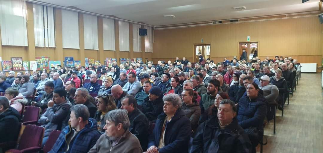 Dezvoltarea agriculturii, in masuri concrete. Prefectura Prahova, intalnire cu toti primarii din judet, pe tema obtinerii finantarii