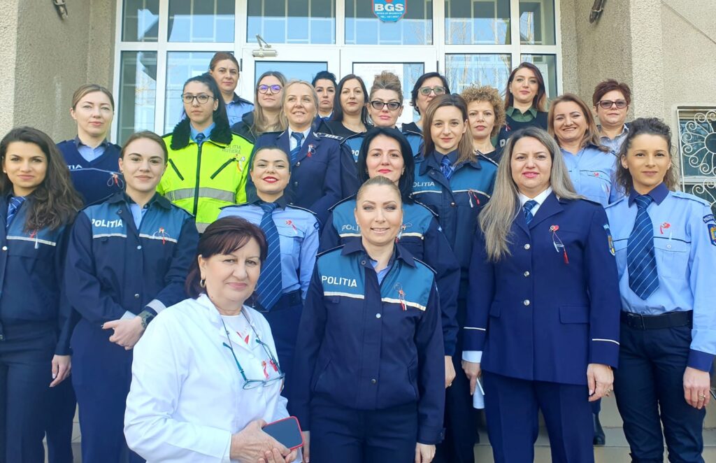 Din inima, pentru inima! Politistele IJP Prahova au donat sange pentru femeile care asteapta o mana de ajutor