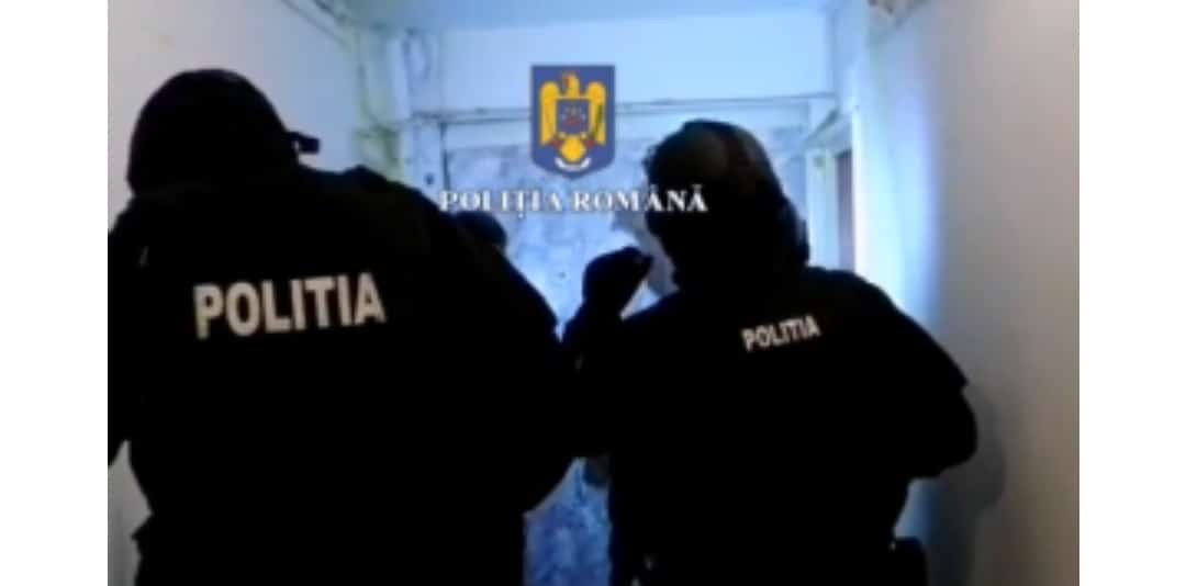 Poliția și DIICOT-ul intră puternic în mafia gunoaielor: percheziții de amploare în București și alte trei județe Poliția și DIICOT-ul intră puternic în mafia gunoaielor: percheziții de amploare în București și alte trei județe