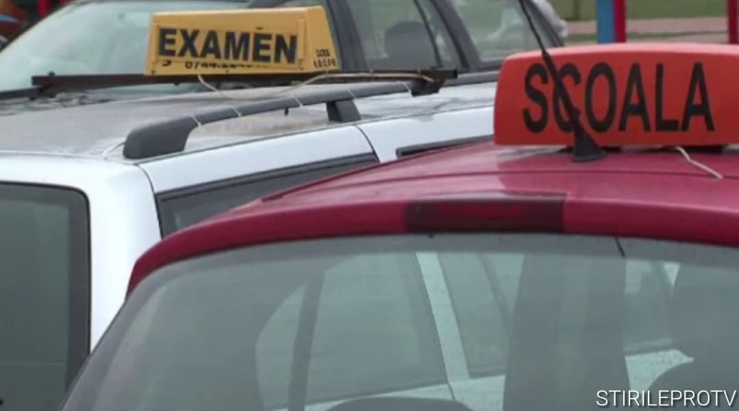 Femeia care a încercat de 960 de ori să ia permisul de conducere a cheltuit o avere pentru asta. La final, a primit o mașină