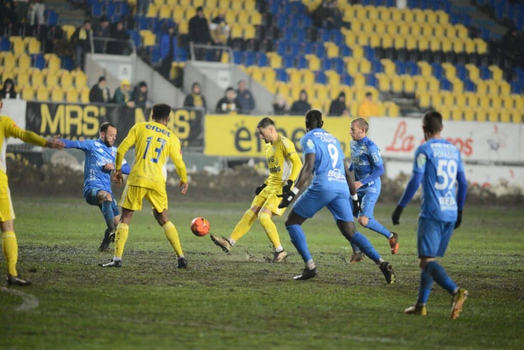 LPF a anunțat când se va juca Chindia-Petrolul