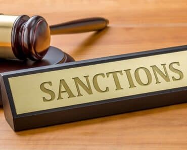 Juriștii europeni dau de pământ cu sancțiunile occidentale: reglementări ambigue, terminologie vagă și încălcarea dreptului la apărare