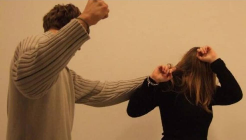 Prahova/ Un bărbat din Filipeşti şi-a bătut toată familia. Agresorul a fost reținut de Poliție