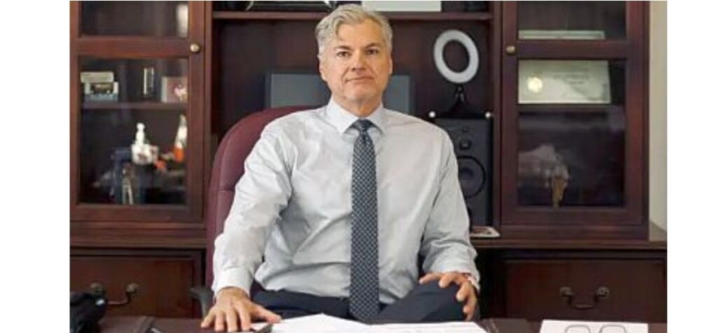 LECTIE DE CORUPTIE JUDICIARA DE LA PARTENERUL STRATEGIC – Scandal urias in Statele Unite: magistratul Juan Merchan, care trebuie sa-l judece pe fostul presedinte Donald Trump, a donat in 2020 pentru campania actualului presedinte Joe Biden, adversarul lui Trump. Fiica judecatorului a lucrat in campania lui Biden