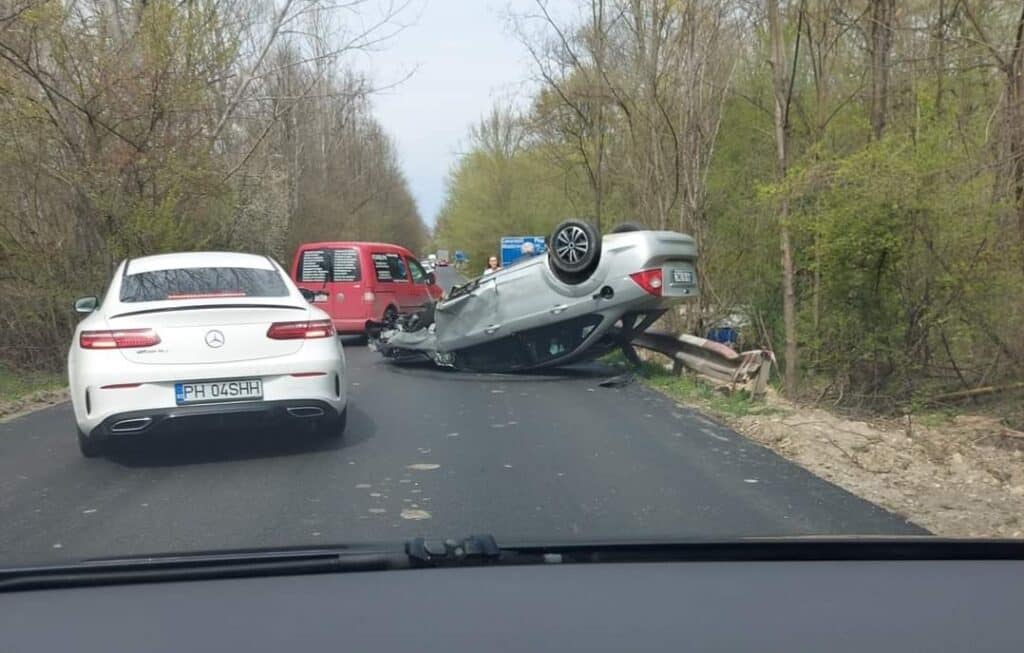 Accident in Plopeni, in apropriere de giratoriul spre Cocorastii Mislii