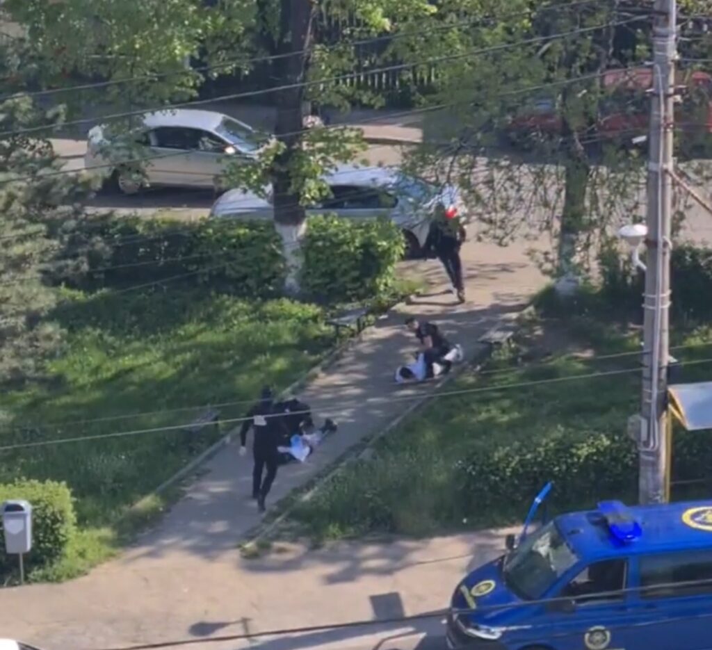 Bataie in Malu Rosu, intrerupta de mascatii SAS. A intervenit si SRI Prahova