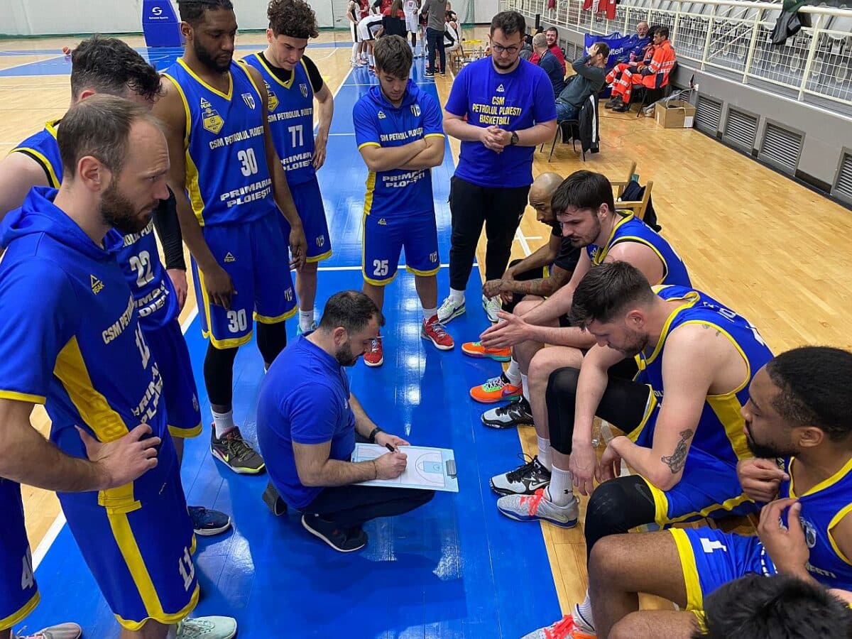 CSM Petrolul a urcat o nouă treaptă a play-out-ului CSM Petrolul a urcat o nouă treaptă a play-out-ului