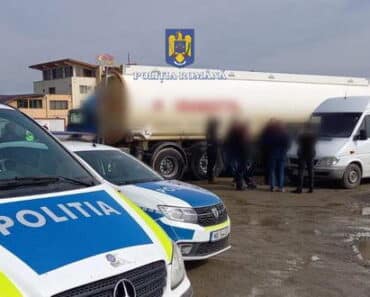 Prahova/ Un sofer a furat 85 de litri de combustibil din cisterna cu care facea aprovizionarea benzinariilor
