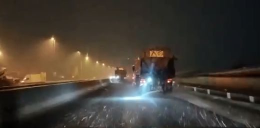 COD ROȘU de copaci căzuți și mașini avariate în București! Capitala, SPULBERATĂ de ciclonul Mathias