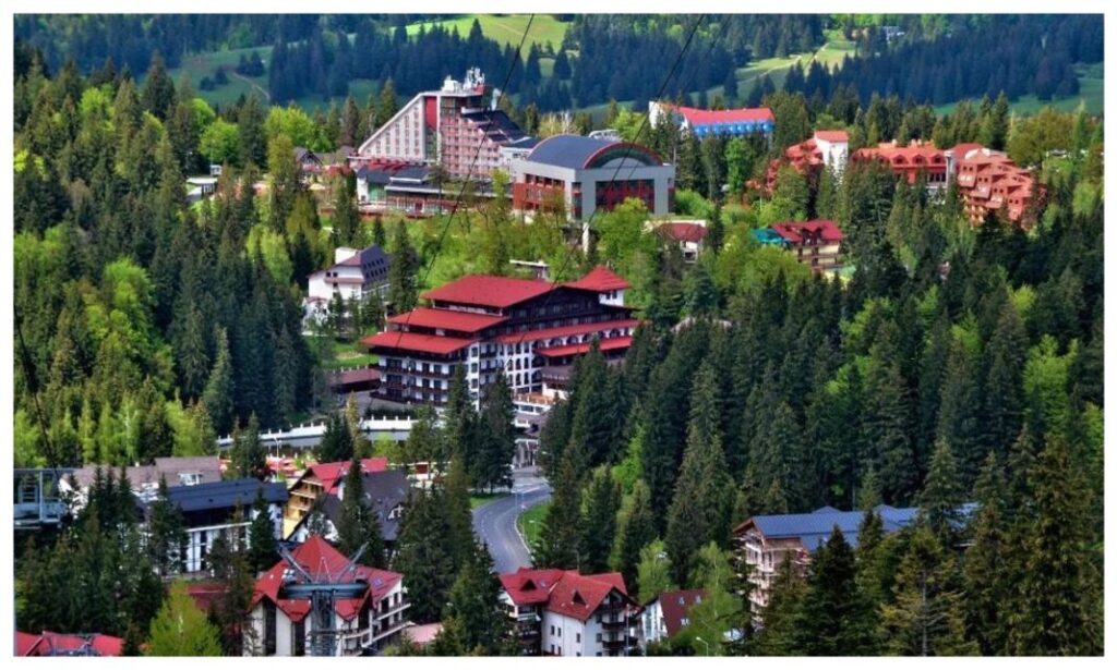 Cât costă o cameră de hotel pe litoral sau la munte în minivacanța de 1 Mai