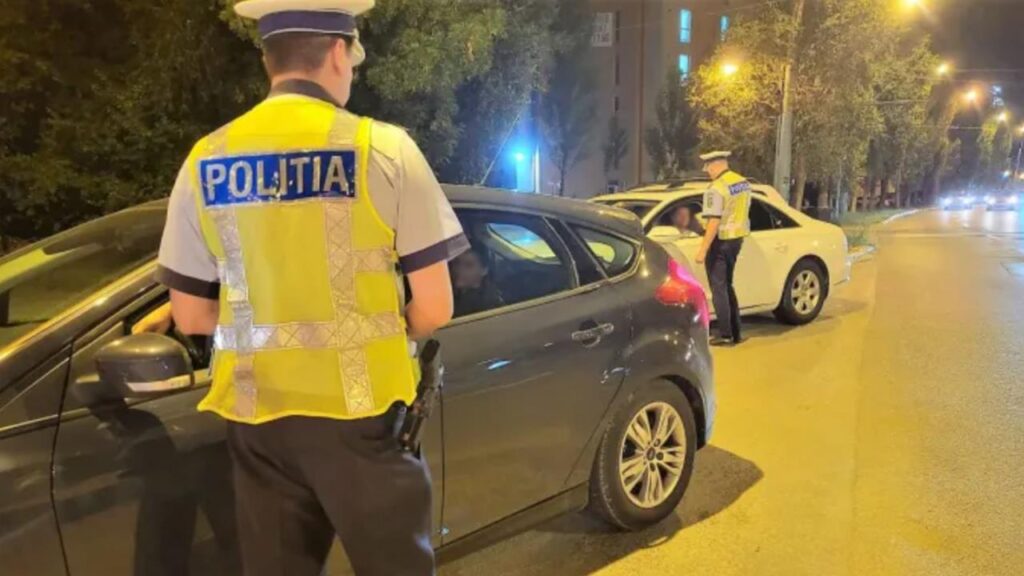 Prahova/ 800 de politisti au fost la datorie, in minivacanta de 1 Mai. S-au dat amenzi in valoare de 240.000 lei