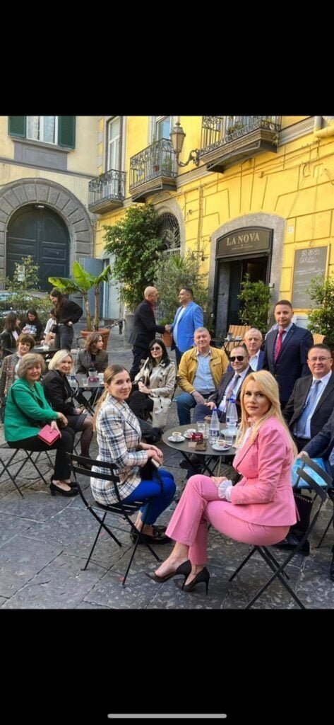 Delegatia prahoveana formata din primari, parlamentari si conducerea SMV Ploiesti si-a incheiat vizita in Italia