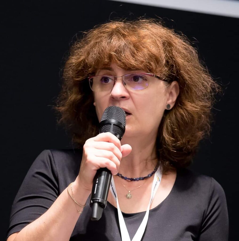 Profesor cu „P” mare! Dana Lica a fost aleasa presedinte al Societatii de Excelenta si Performanta in Informatica (SEPI)
