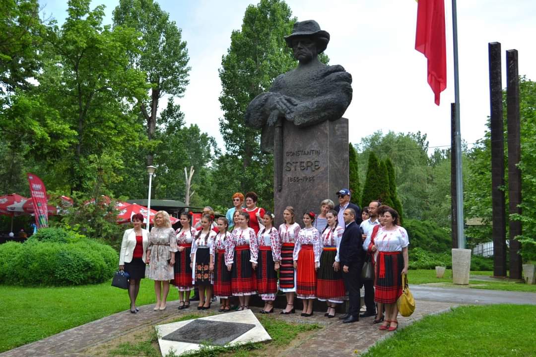 Eveniment dedicat marelui patriot Constantin Stere, organizat in Parcul Bucov. Promotorul Marii Uniri, evocat de personalitati din domeniul cultural si istoric ale judetului Prahova