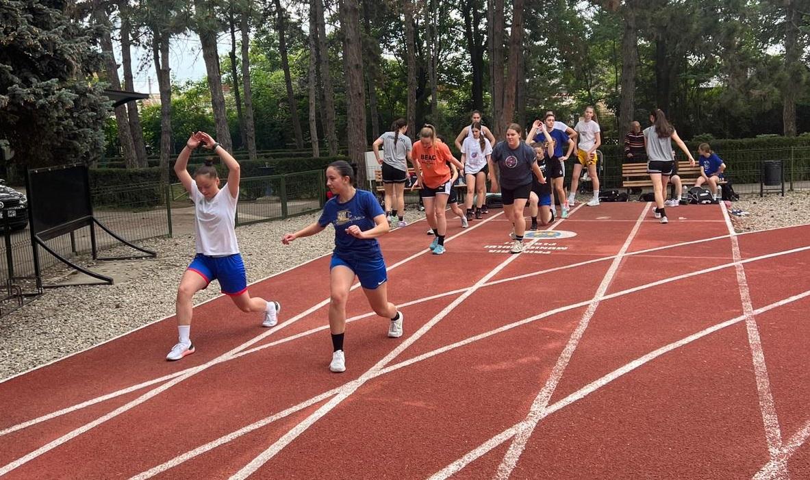 Acvilele se antreneaza la Ploiești