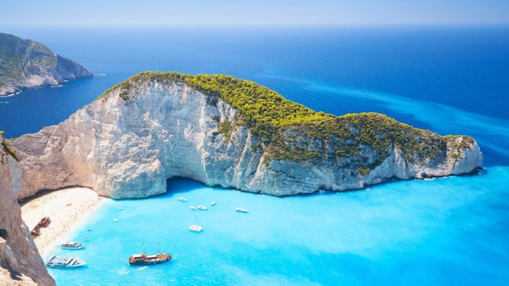 Cutremur în Europa: se prăbușesc insulele turistice din Grecia. Sistemul nu mai este sustenabil