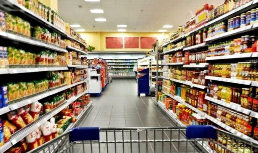 Untul şi laptele din supermarket, un pericol pentru clienţi? Albalact, Covalact şi Dorna Lactate, amendate cu 2,9 milioane euro