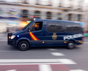 O româncă pe care o căuta toată poliția din Spania și care avea deja 7 mandate de arestare a fost prinsă după opt ani
