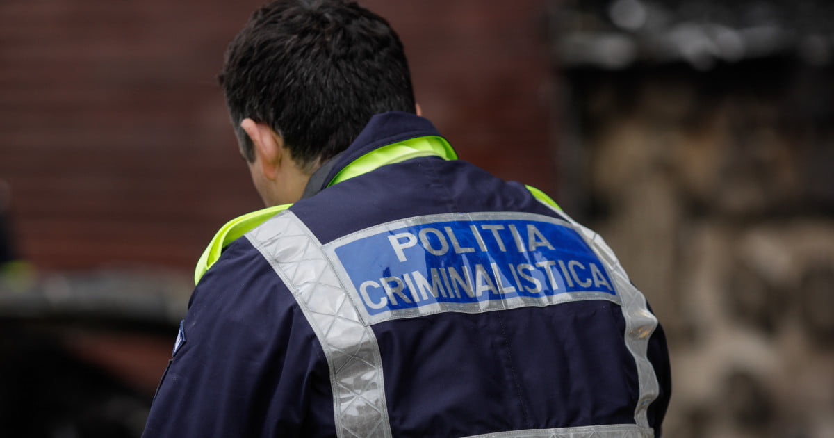 UPDATE. Crima șocantă din București: Cadavrul din canapea este al unei fetițe de 12 ani. Mama acesteia a fost prinsă în Spania