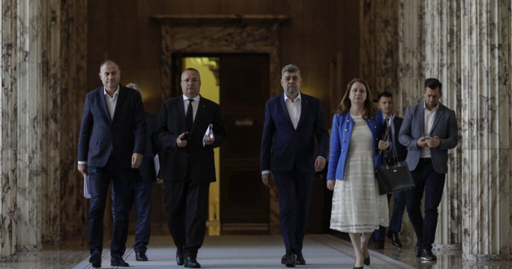 DOCUMENT. Angajamentul politic al lui Ciucă și Ciolacu pentru profesori. Reacția sindicaliștilor