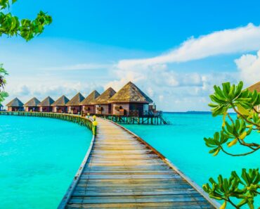 Locația de vis din România care seamănă izbitor cu Maldive. Destinația este perfectă pentru o vacanță de vis