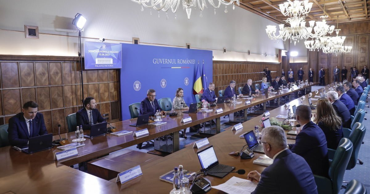 Prima OUG adoptată de guvernul Ciolacu