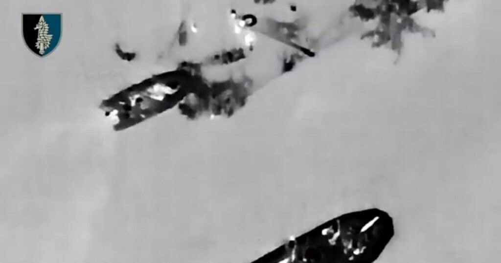 VIDEO. Forțele Speciale ucrainene au salvat militari ruși lăsați să moară de comandanții lor, după distrugerea barajului Kahovka