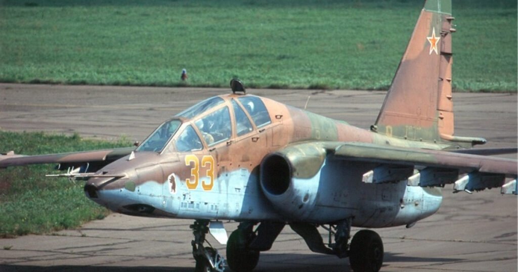 Momentul în care ucrainenii doboară un avion rusesc Su-25 cu un lansator de rachete sovietic