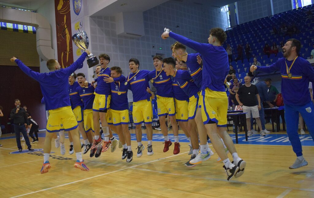 1, 2, 3, 4, au câștigat iar campionatul!