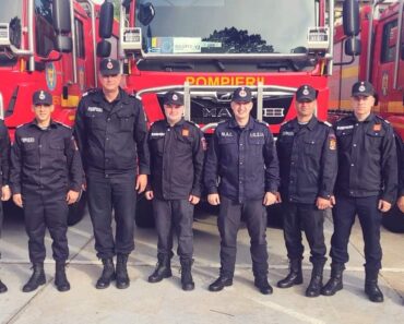 Ei sunt pompierii ISU Prahova care vor pleca in Grecia pentru a monitoriza si interveni in cazul incendiilor de pe insule