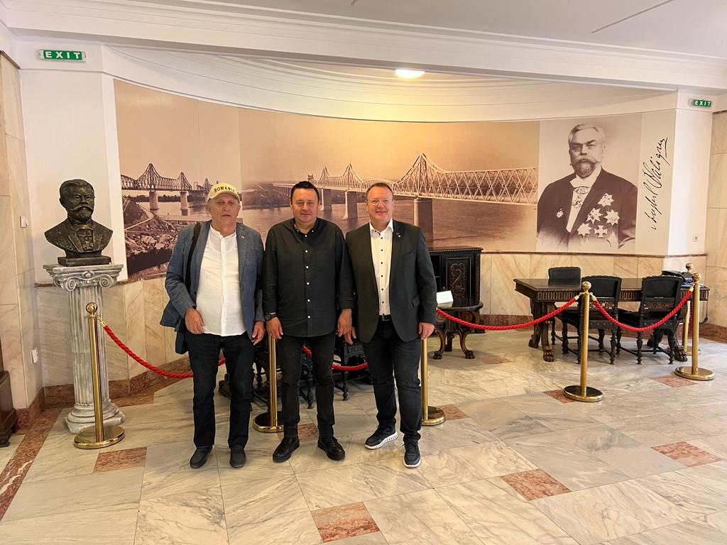Primarul Andrei Volosevici si edilul din Blejoi au mers la Ministerul Transporturilor. Se pregatesc 4 proiecte majore pentru Ploiesti si zonele limitrofe