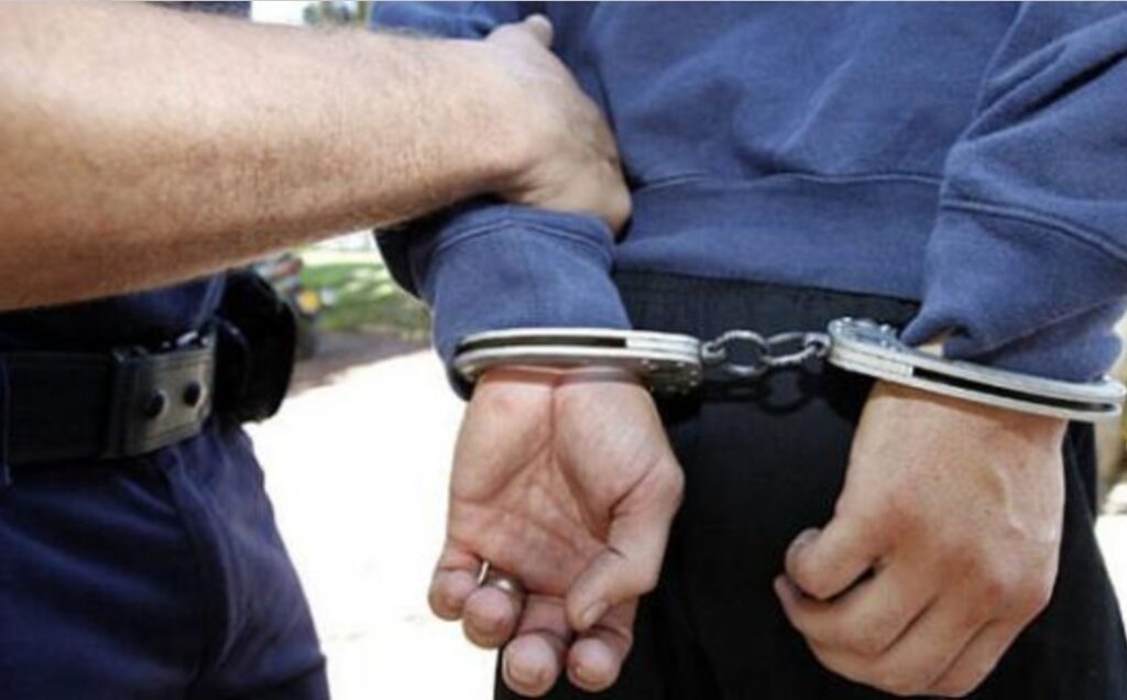 Breaking/ 4 angajati SGU, arestati preventiv pentru 60 de zile. Acestia au luat mita pentru a nu bloca rotile masinilor