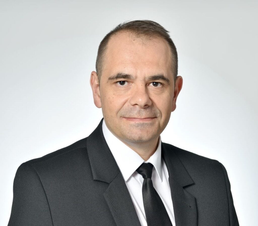 Subprefectul Emil Drăgănescu, mesaj dur la adresa lui Cristian Apostol (USR), organizatorul protestului penibil din Ploieşti
