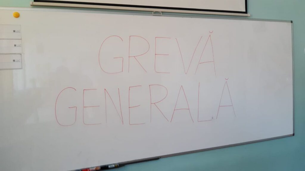 Profesorii NU RENUNȚĂ la GREVA GENERALĂ! Sindicate: aproape 87% dintre cadre continuă protestul!
