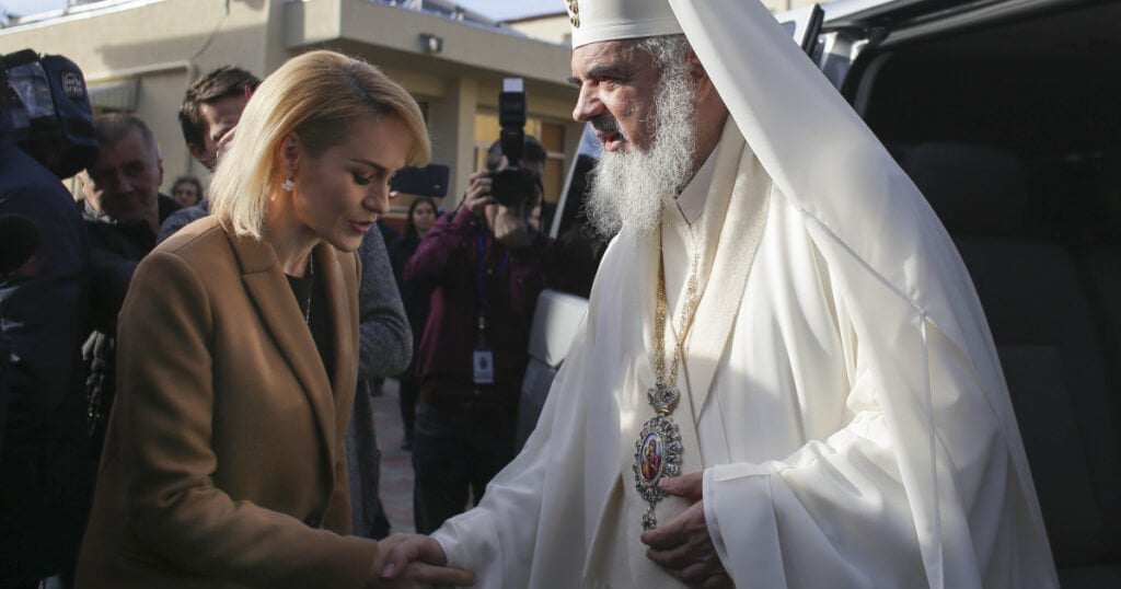 Bănescu vine cu precizări după afirmațiile care sugerau un atac dur la adresa Gabrielei Firea